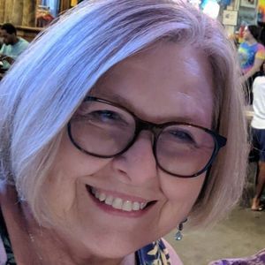 Meet your Posher, Teresa